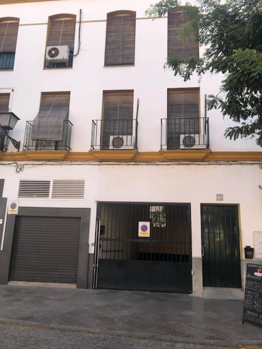 Sevilla San Bernardo Apartamento Екстериор снимка